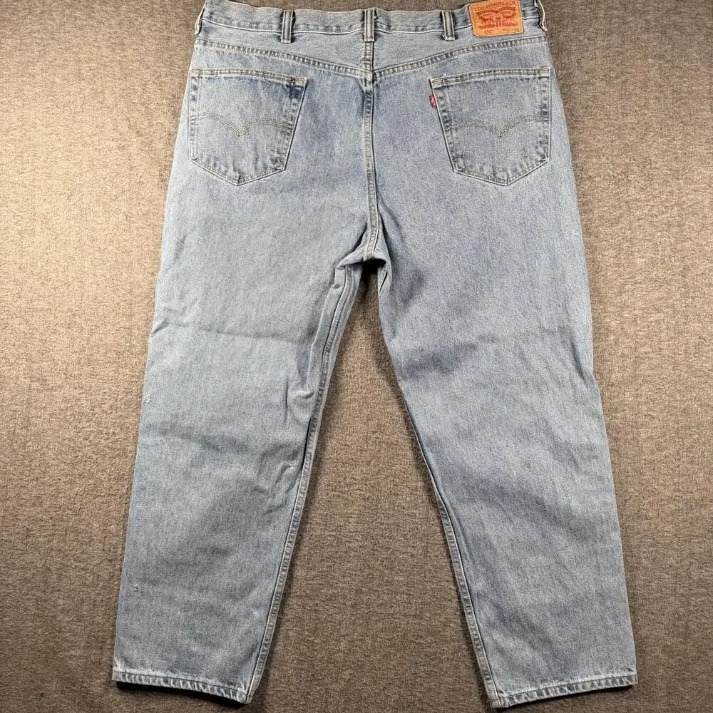 Levis 550 Jeans Mens 42x30 Light Wash Blue Relaxed Tapered Denim Distressed